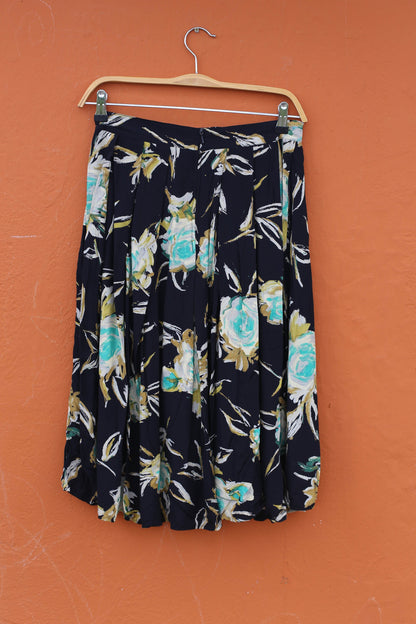 Vintage Black Floral Midi Skirt with Blue Pleats