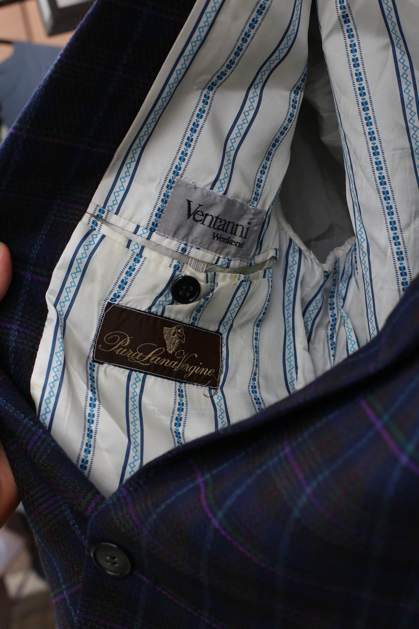 Vintage Dark Blue Plaid Wool Blazer — additional view 8