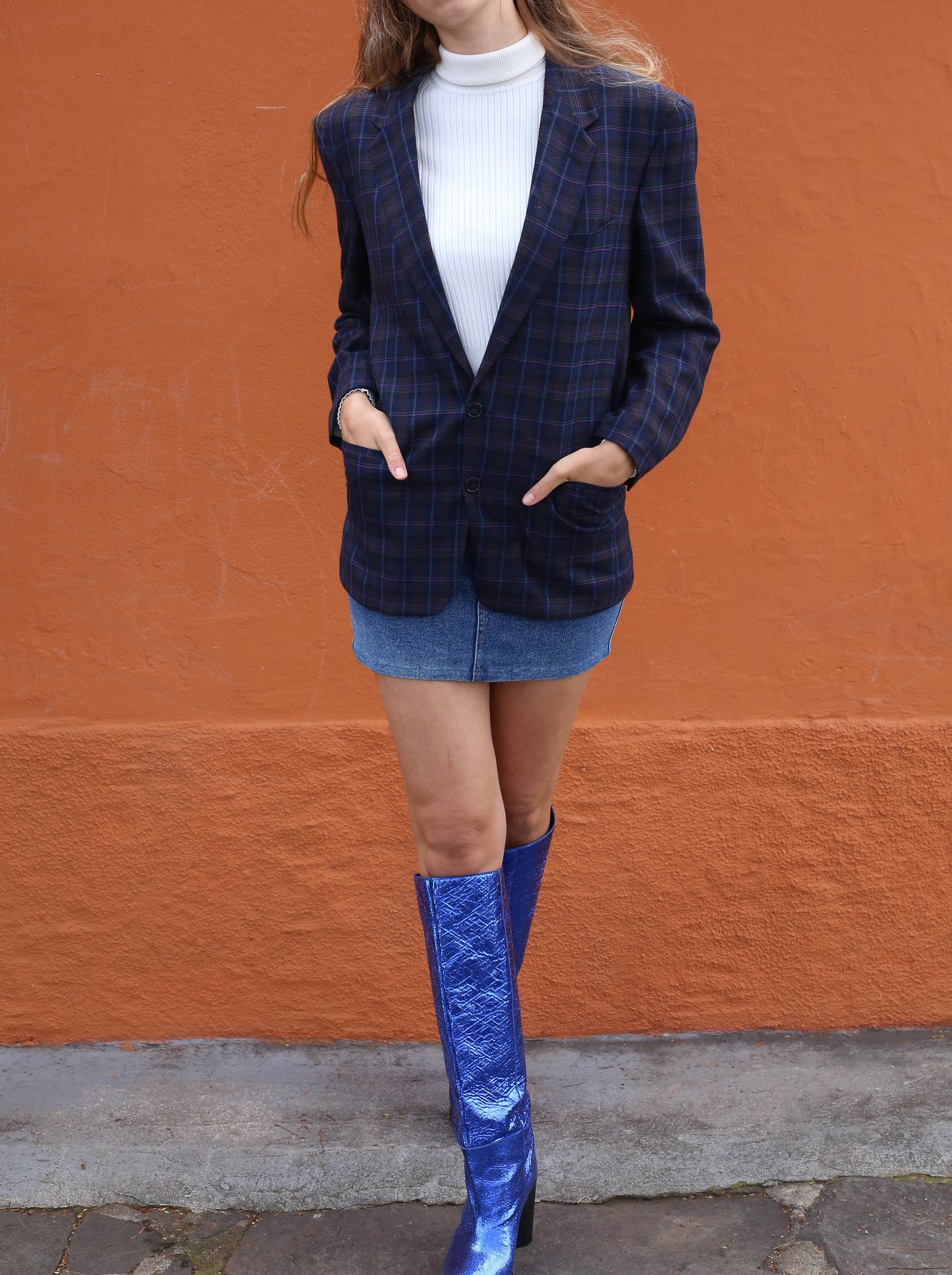 Vintage Dark Blue Plaid Wool Blazer — fabric close-up