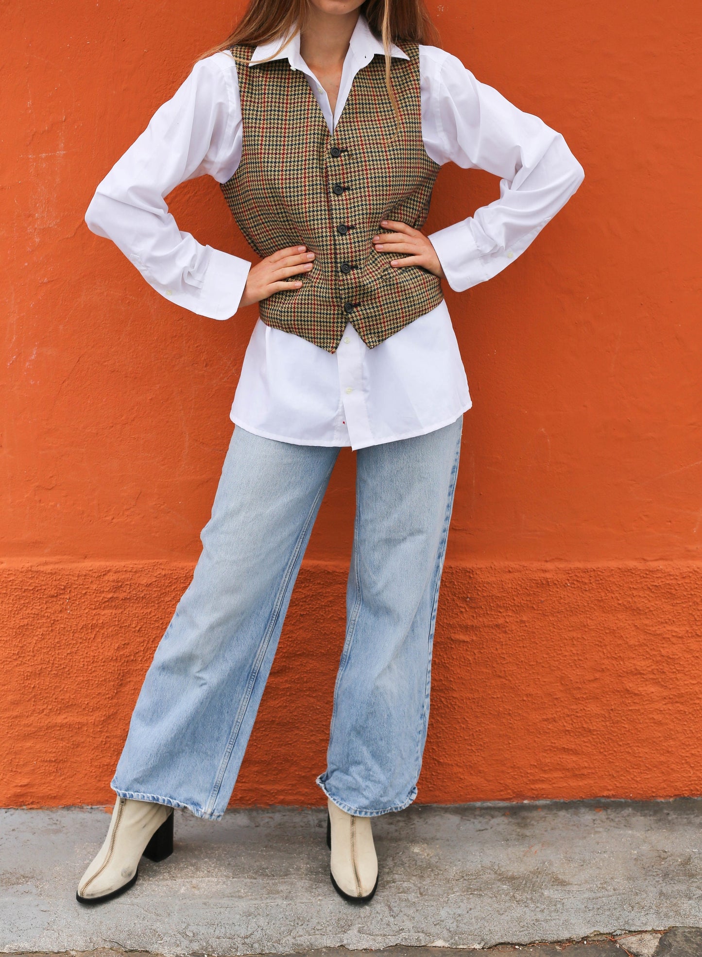 Vintage unisex oversized 80s dogtooth pattern shepherd's plaid blue brown wool vest, smart casual