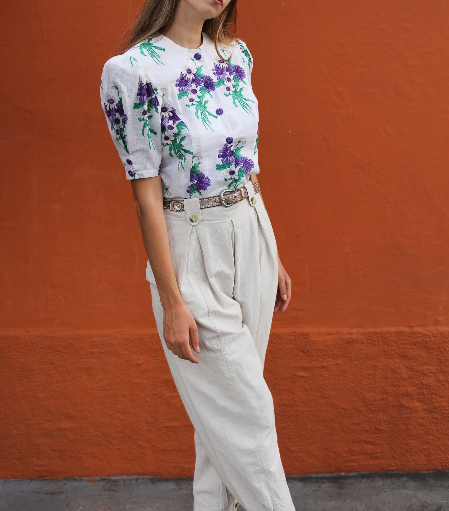 Purple and white french floral antique woman blouse, Vintage Cottage core romantic top, (US 6–8),