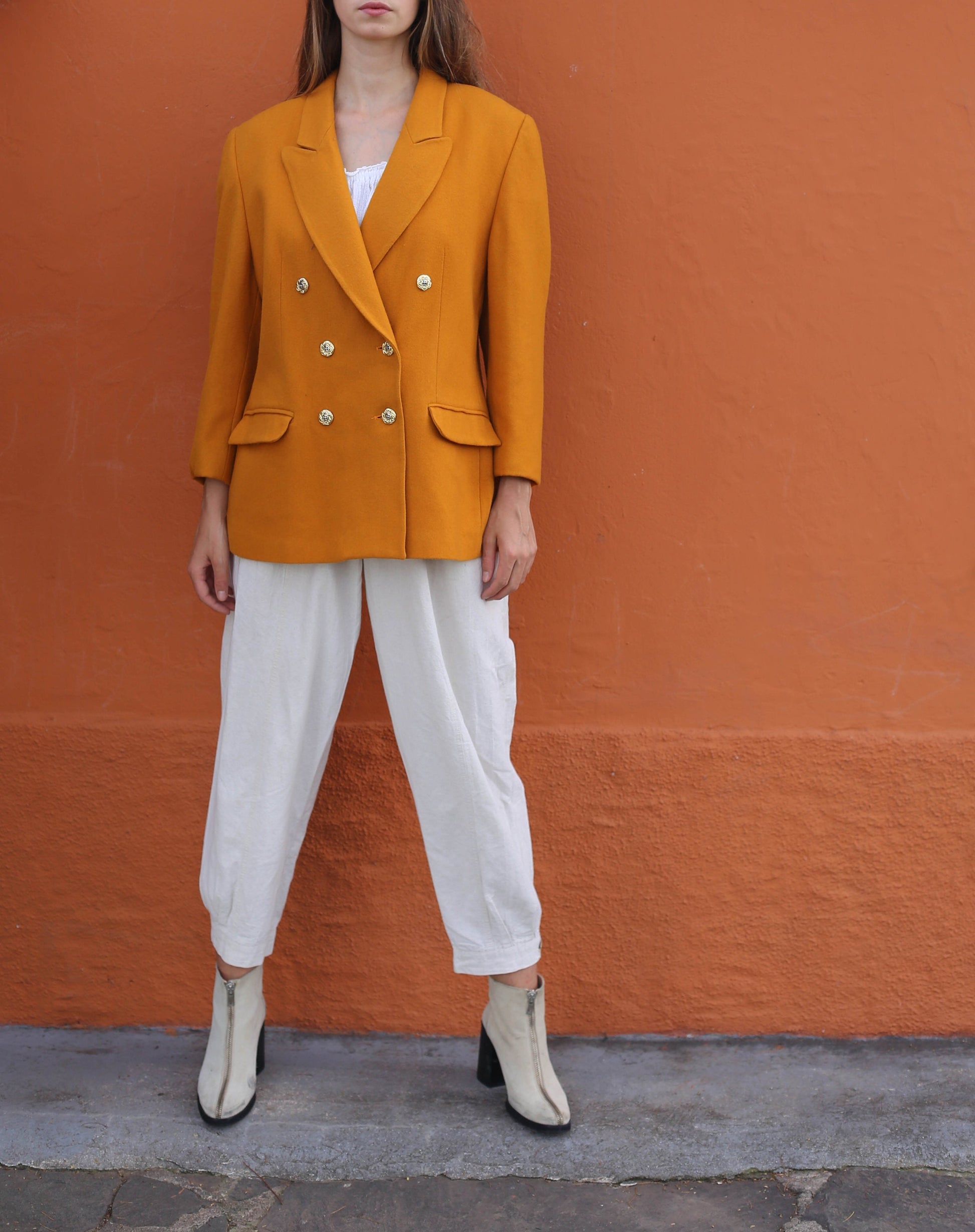 Orange wool vintage blazer, Emily in Paris colourful statement aesthetic, Smart bold Girl boss clothing, Size USA L