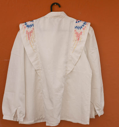 80s Vintage Bohemian Embroidered Blouse — additional view 10