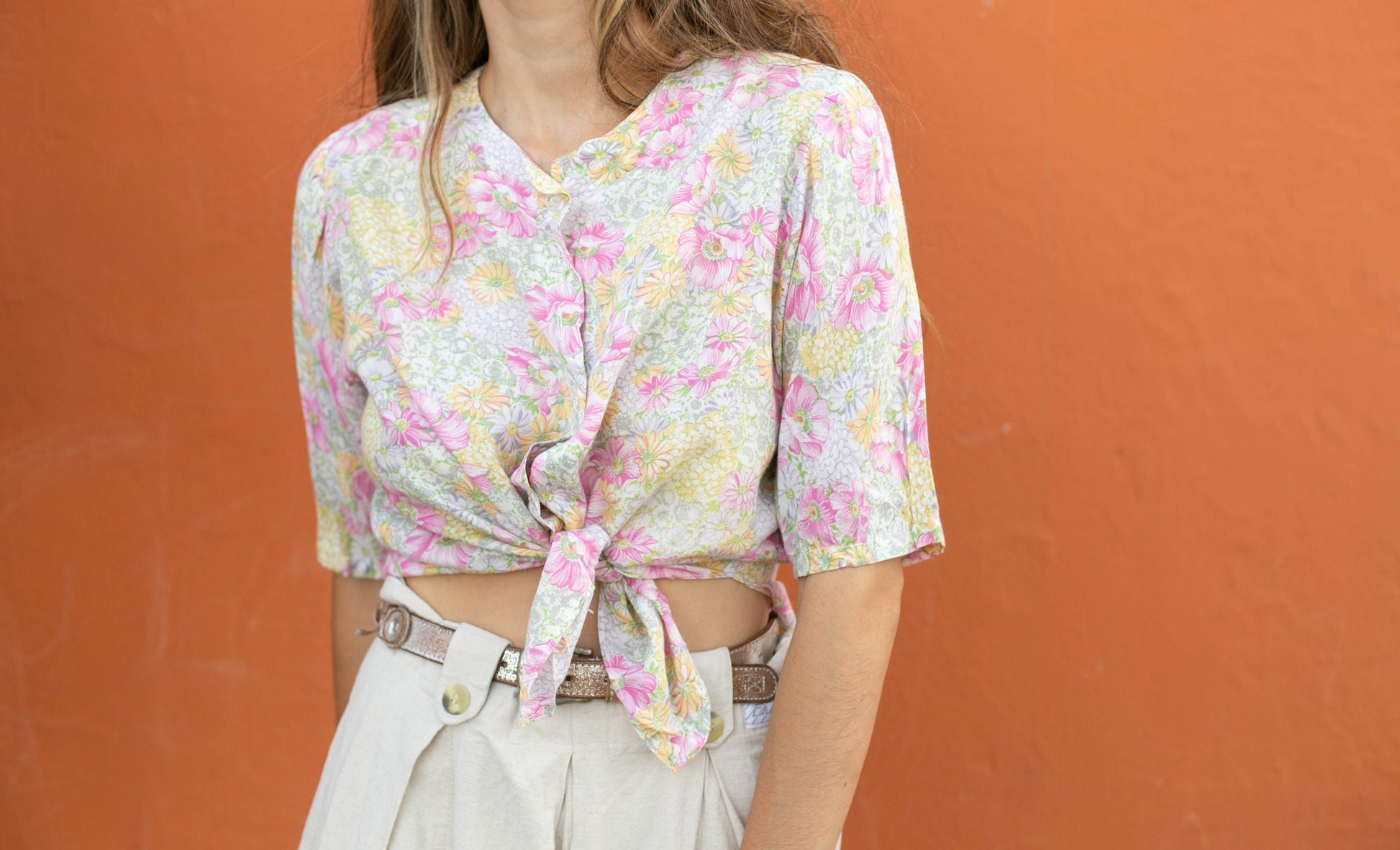 Vintage Floral blouse knot tie top, Pink flower print cropped button up blouse, Summer shirt, Loose oversized 70s blouse