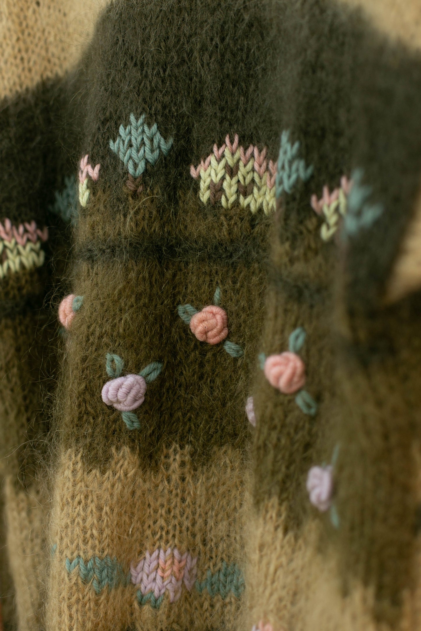 Jeanne Pierre Italian Mohair Blend Cardigan – Cozy Craftsmanship, Cottage core wool sweater, Après-ski Handmade winter design jumper, Size M