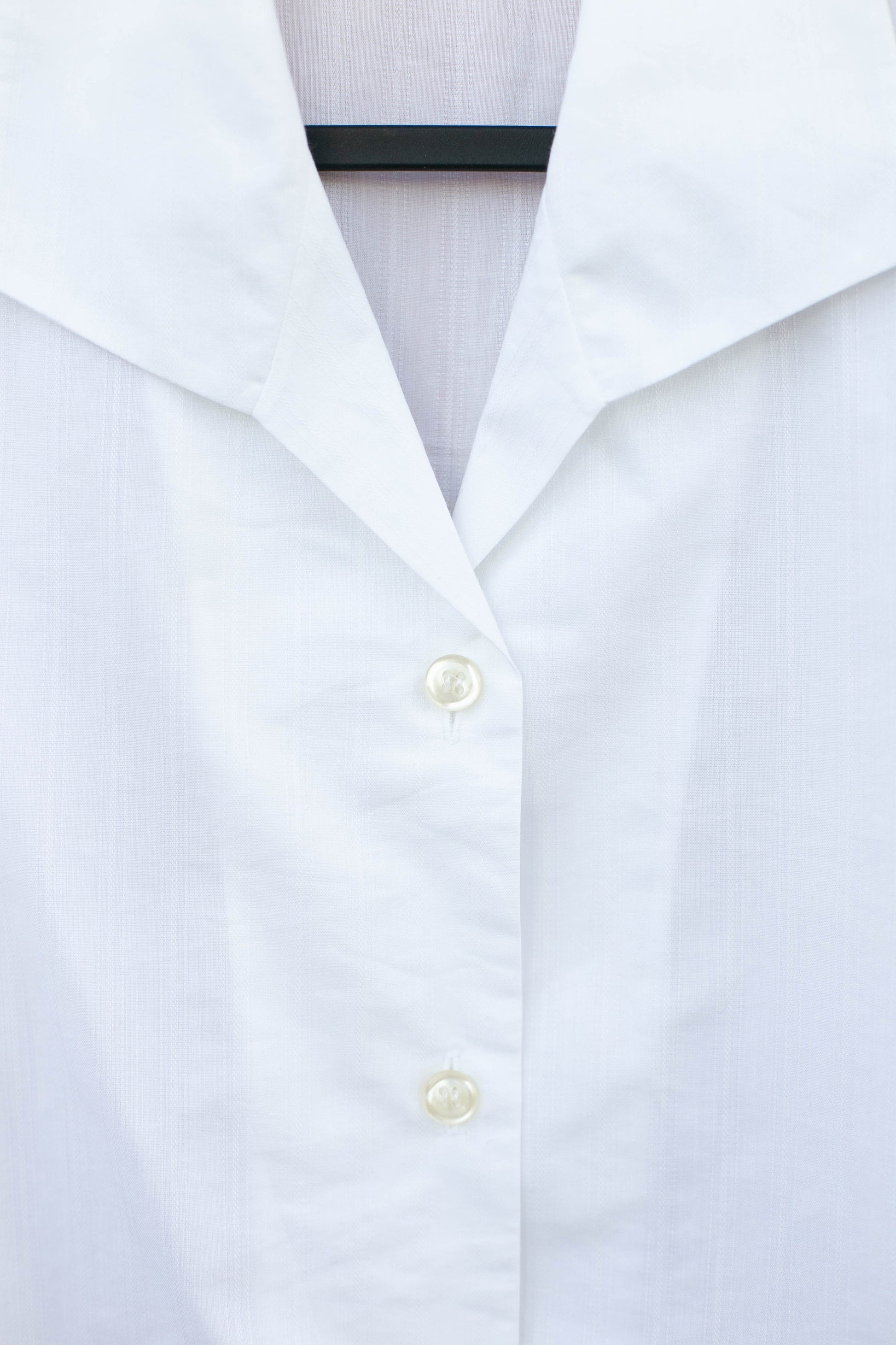 Vintage white button up blouse, White collared Burberrys of London shirt, Woman button up shirt, Oxford summer blouse,