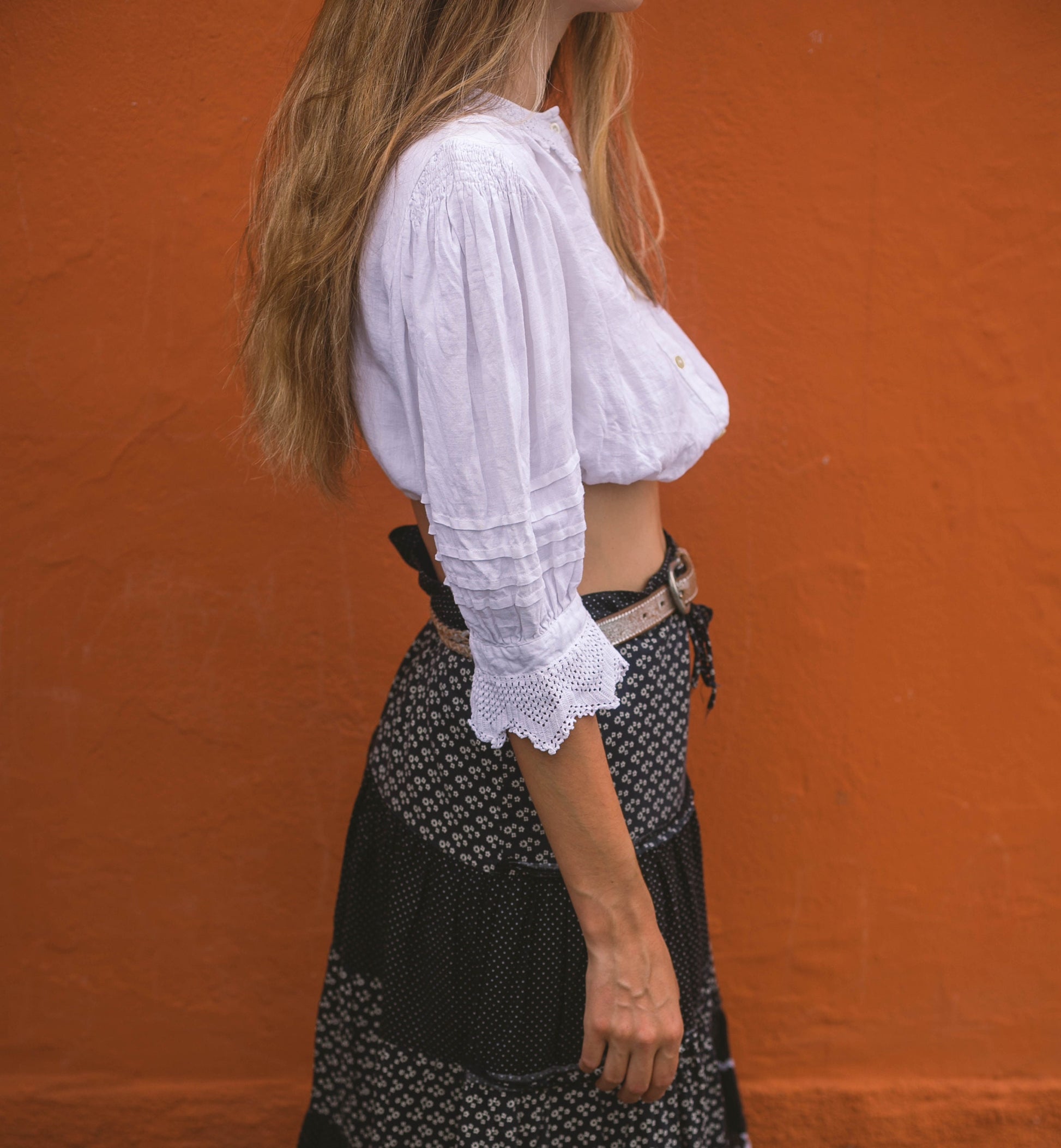 Antique french white cotton cropped top, Vintage puff sleeve Linen top, Cottage Core romantic top, Lace detailing, M -L