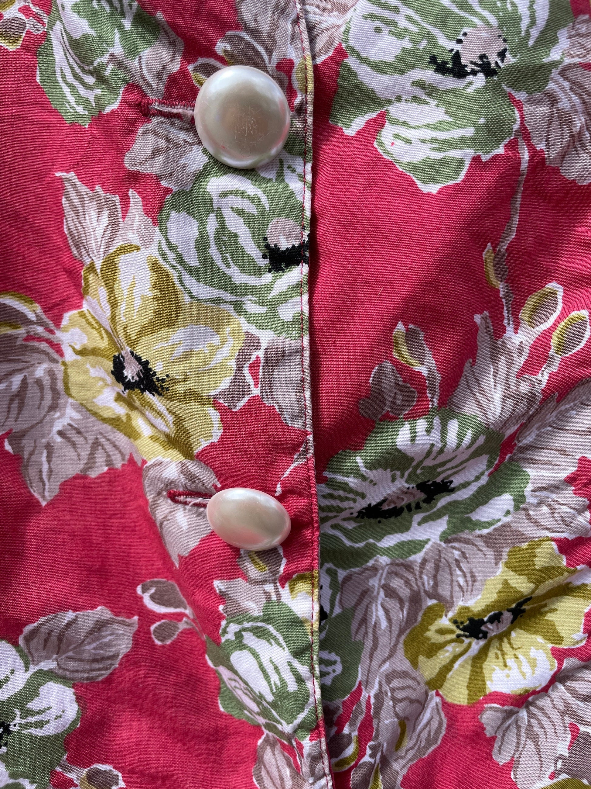 Vibrant Vintage Pink Floral Women's Blouse, Playful Retro blouse with Puffed Shoulders - Vintage Charm Meets Modern Style