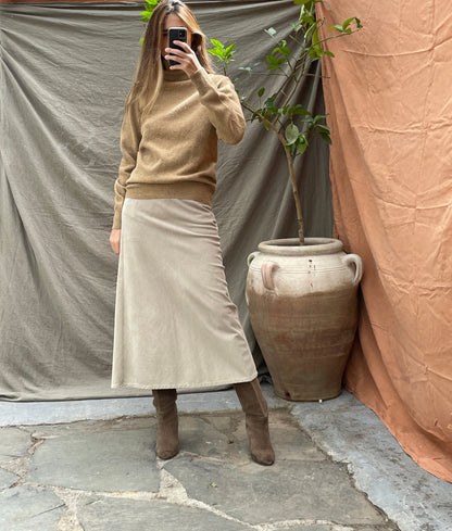 Classic Light Brown Wool Turtleneck Jumper — detail