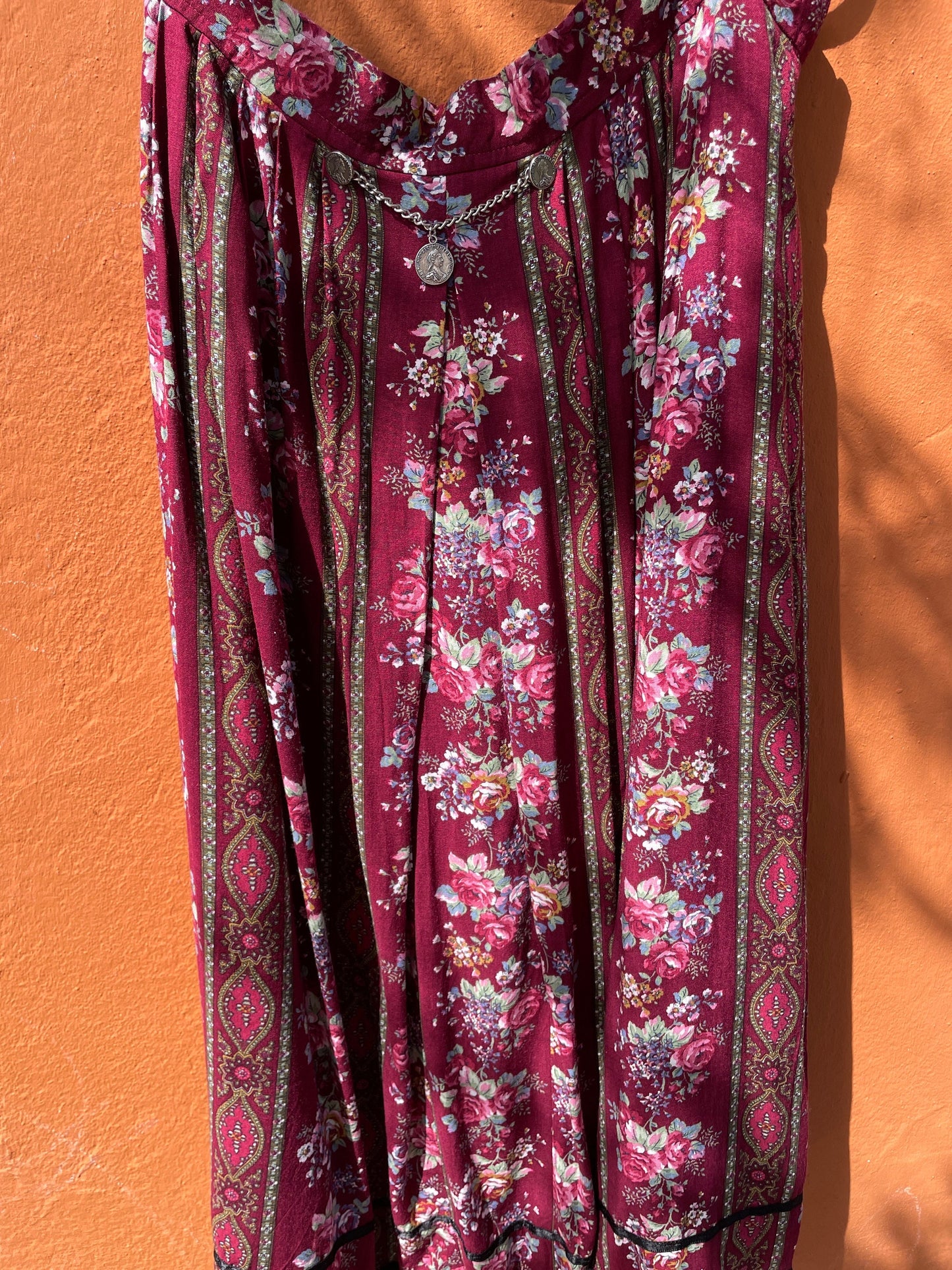 Vintage Dirndl Aesthetic Women's Skirt, Cottagecore Style, Hidden Pocket, Floral Design romantic german folklore skirt