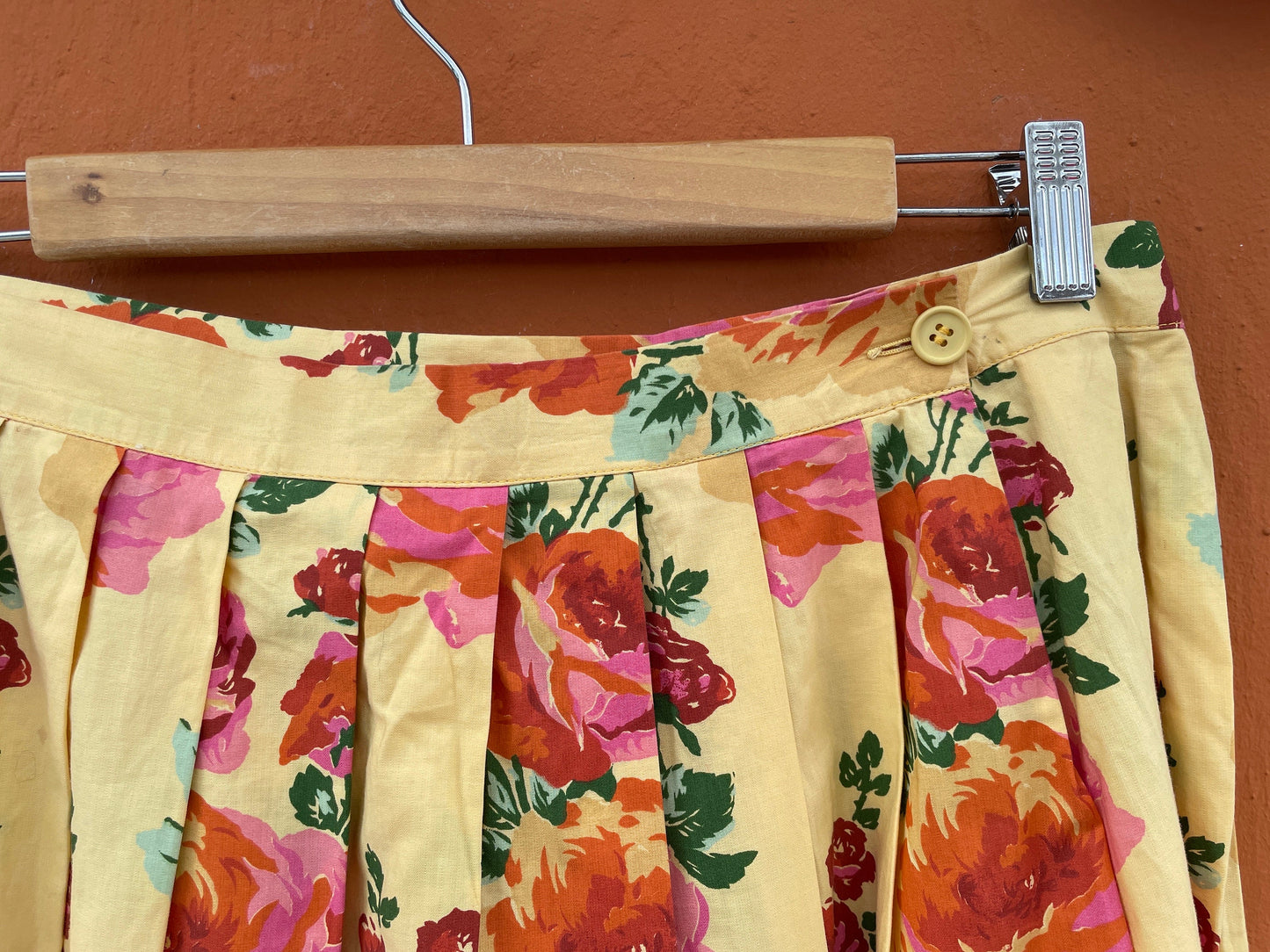 Retro yellow floral midi high waist skirt, Vintage Ungaro Ter Paris pleated wedding guest skirt, Summer picnic designer wear, Made in Italy