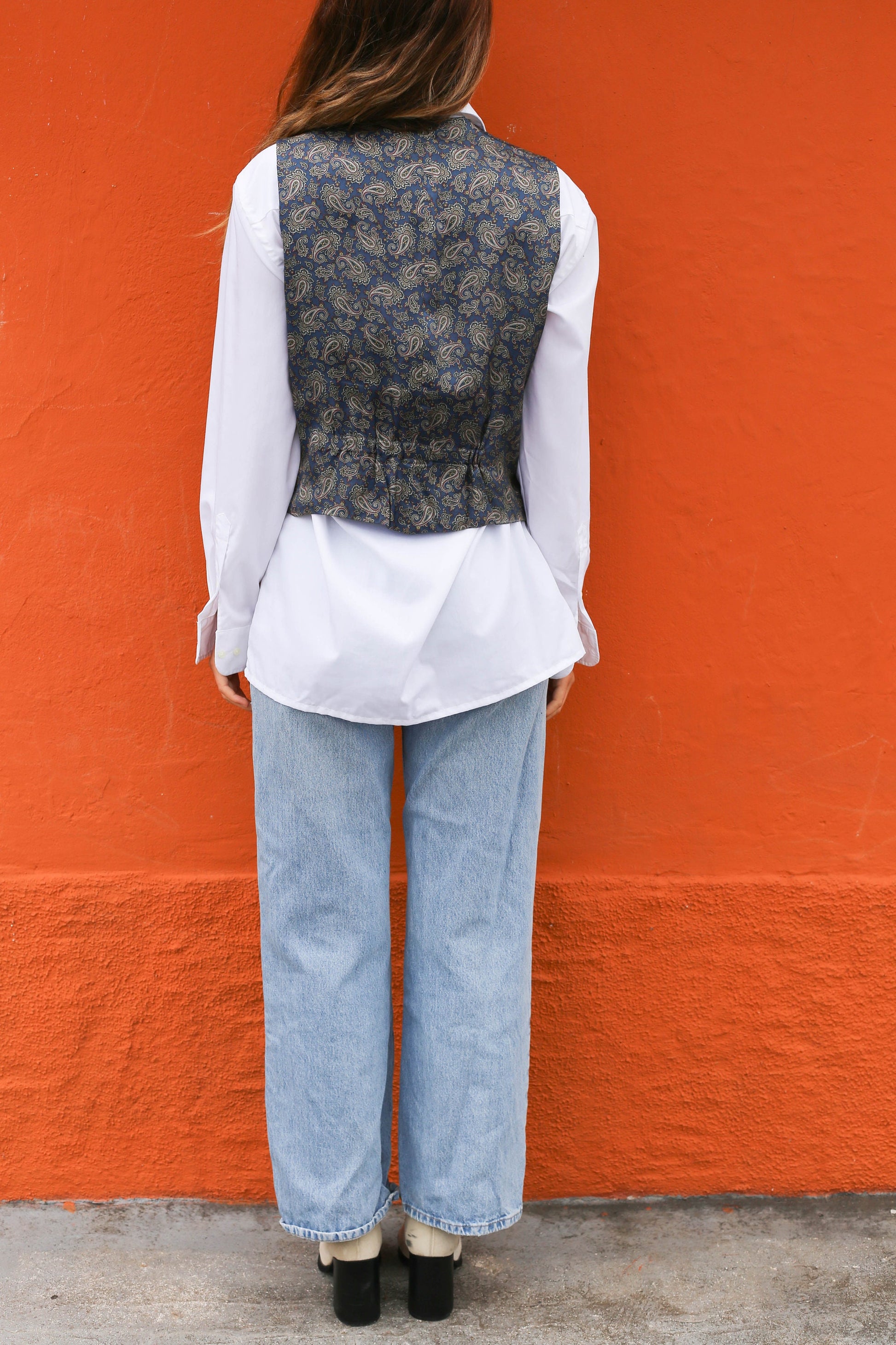 Vintage unisex oversized 80s dogtooth pattern shepherd's plaid blue brown wool vest, smart casual