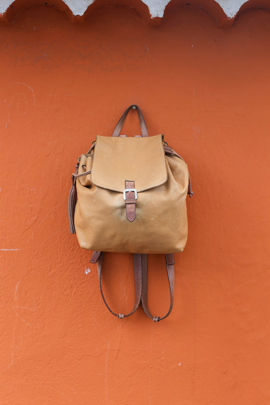 Vintage Super Soft Genuine Leather Backpack, Made in Spain, Boho Aesthetic, Beige cowhide small leather bag
