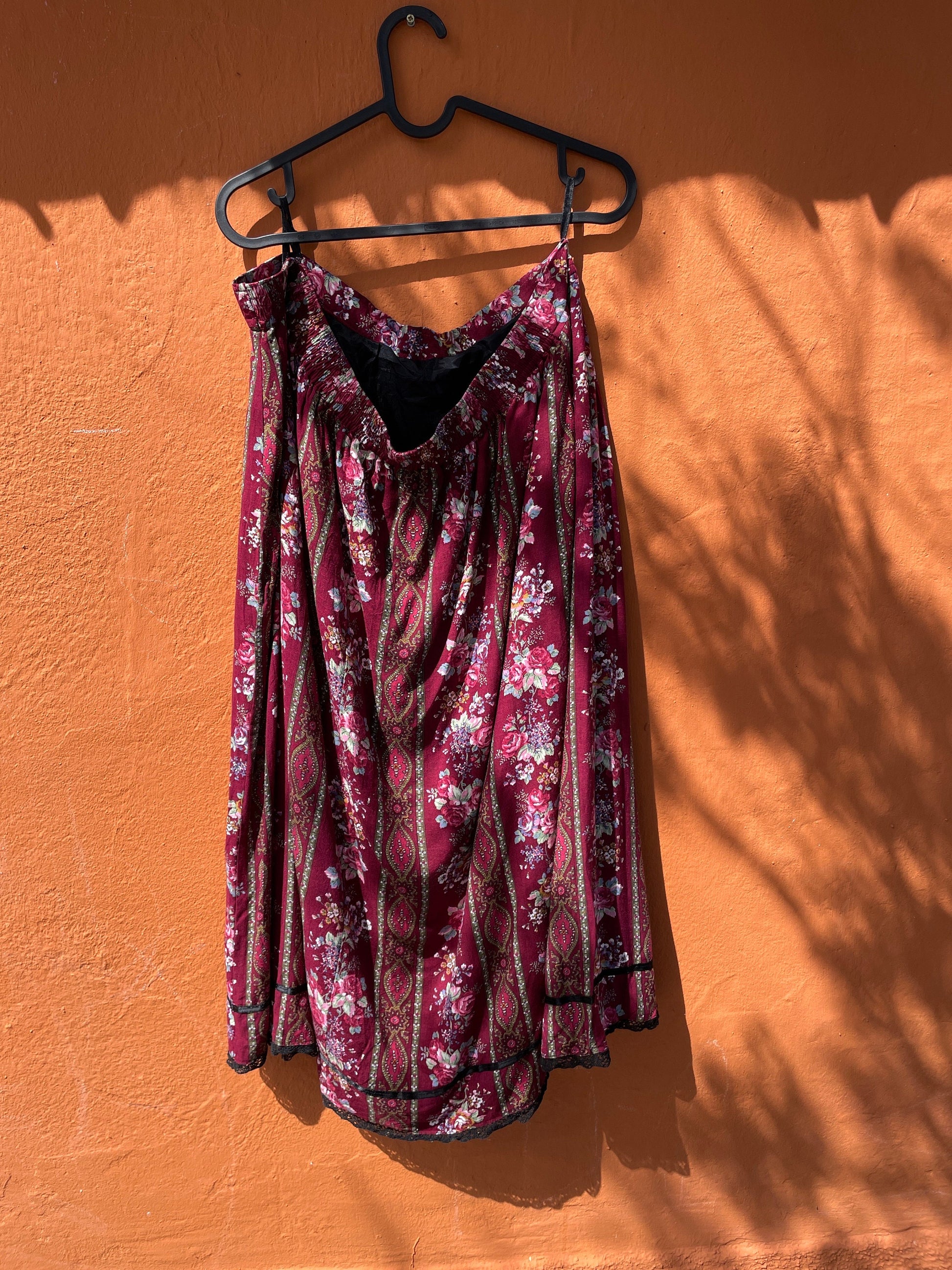 Vintage Dirndl Aesthetic Women's Skirt, Cottagecore Style, Hidden Pocket, Floral Design romantic german folklore skirt