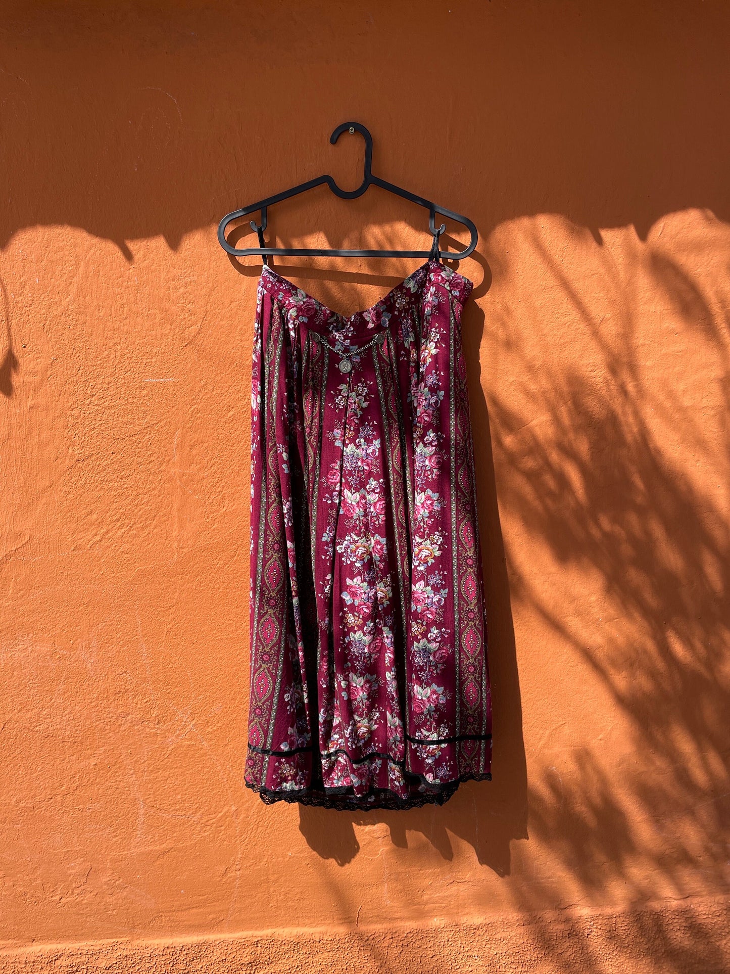 Vintage Dirndl Aesthetic Women's Skirt, Cottagecore Style, Hidden Pocket, Floral Design romantic german folklore skirt