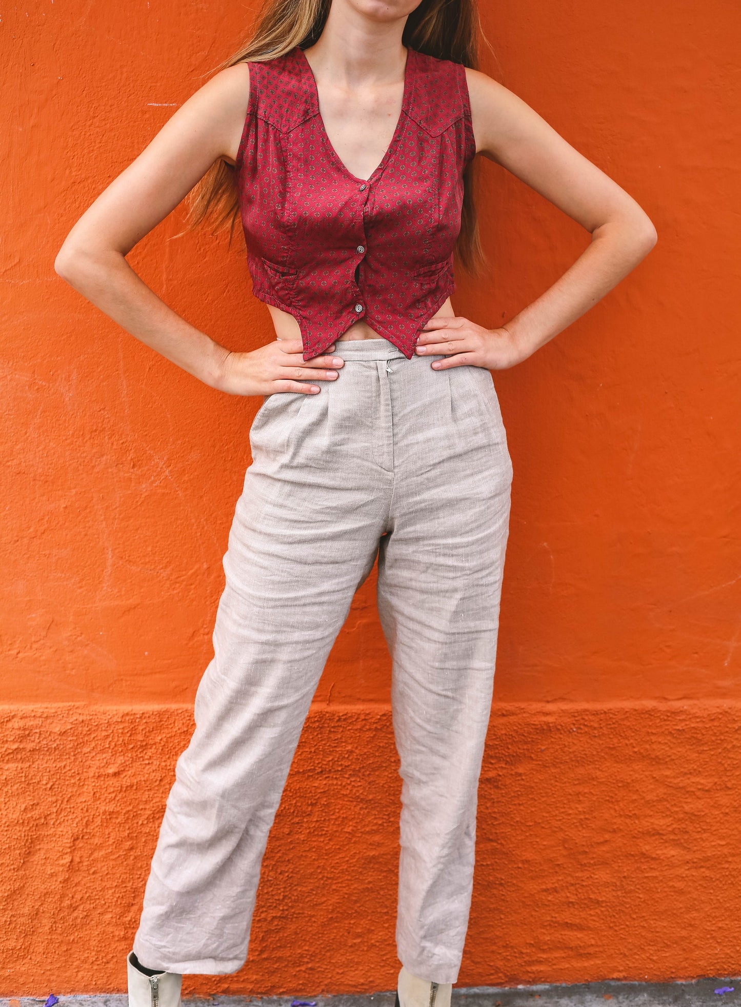 Vintage Italian Lightweight Gilet, Burgundy Geometric Pattern, Dark Academia Style, Made in Italy