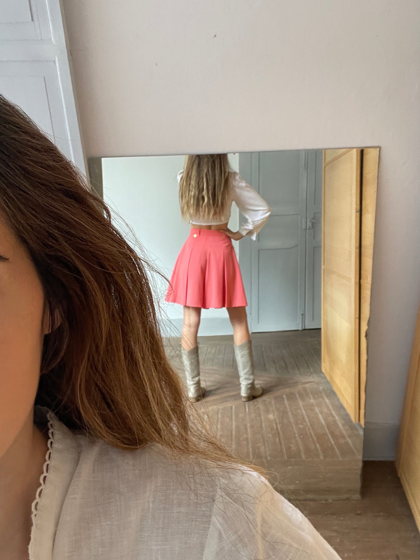 True vintage pink charlot short, Elegant Vibrant pants from the 70s