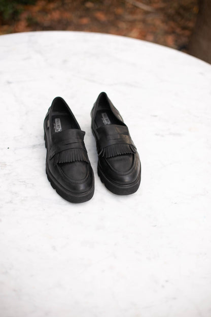 Chunky Vintage Pikolinos Loafers — back view