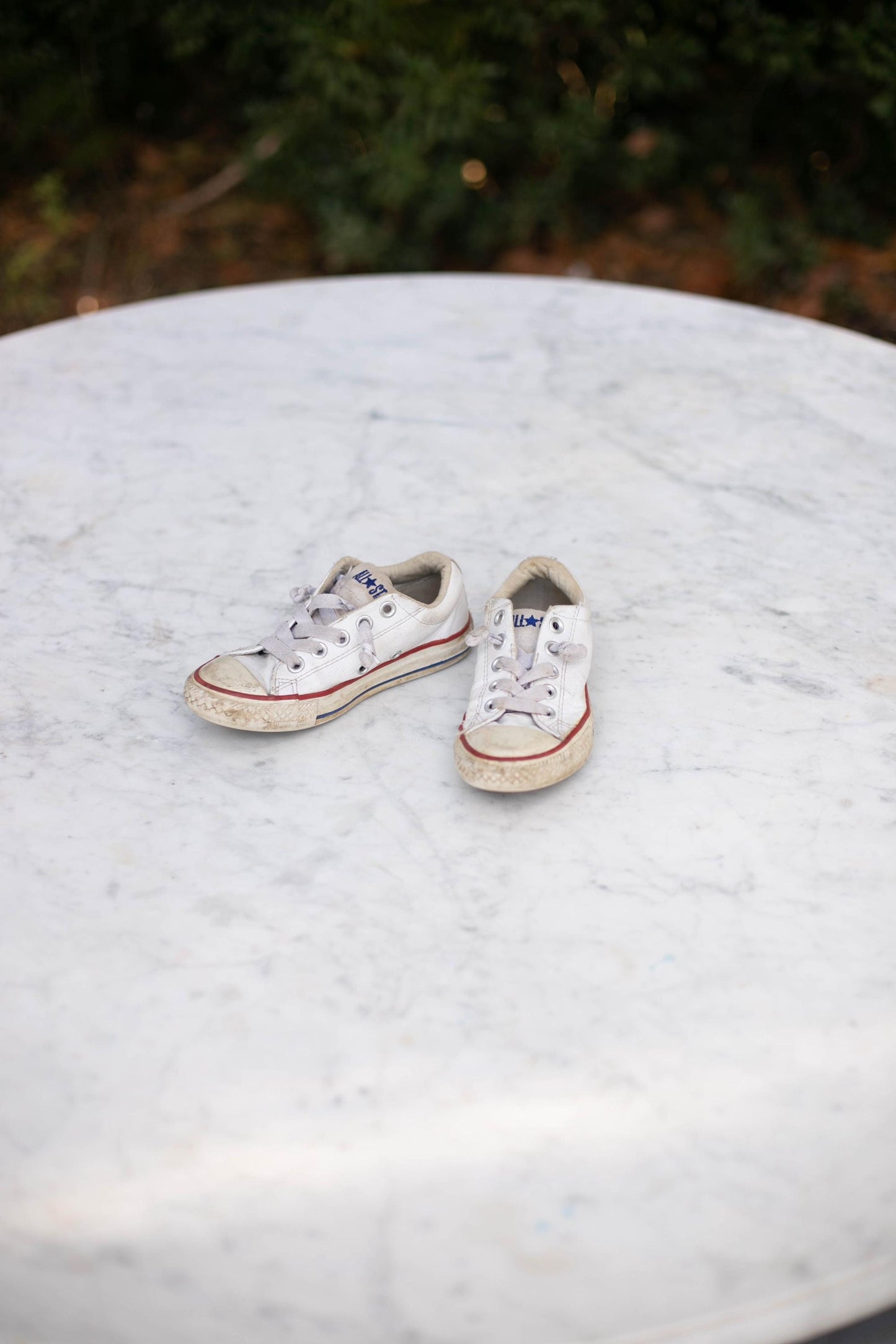 White leather low sneakers by Converse All star. Size EU 30 / UK 12 / US 12.5