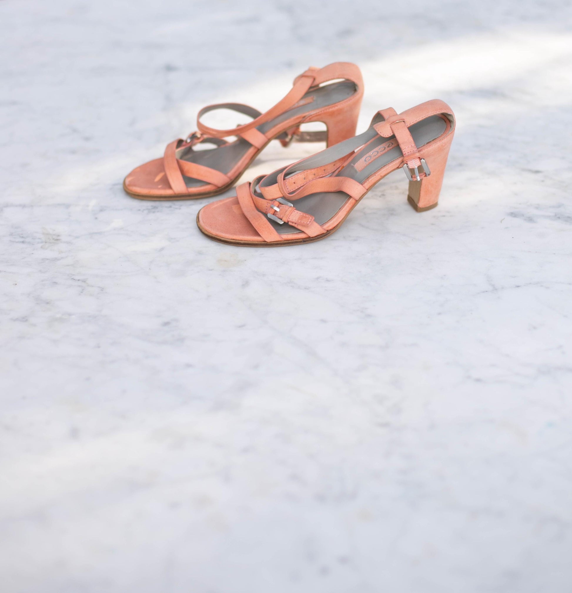 Vintage ECCO Pink Strappy Heels – Size EU 36