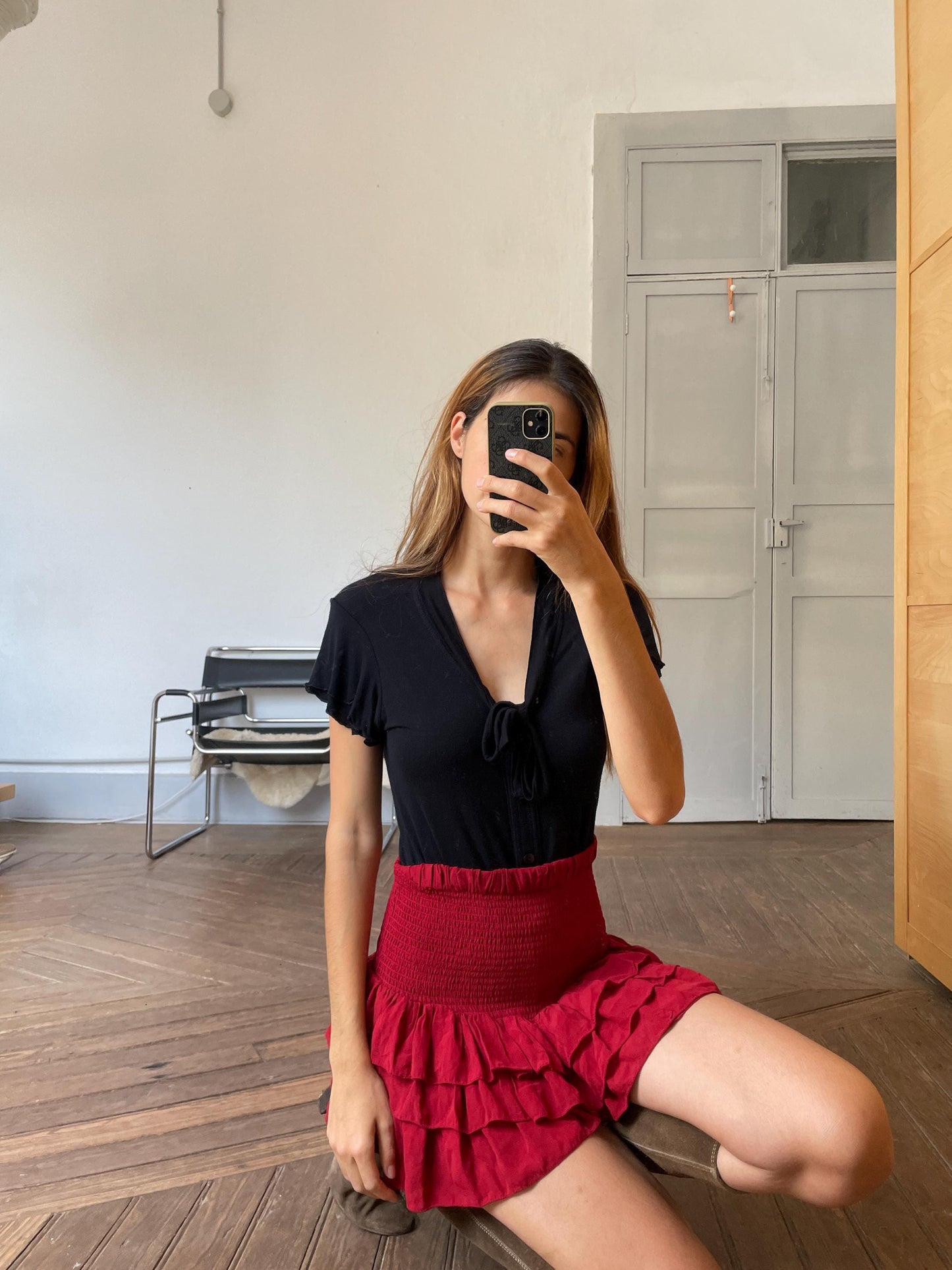 Vintage black Sisley bow tie tee, Luxury Christmas outfit, Winter wear