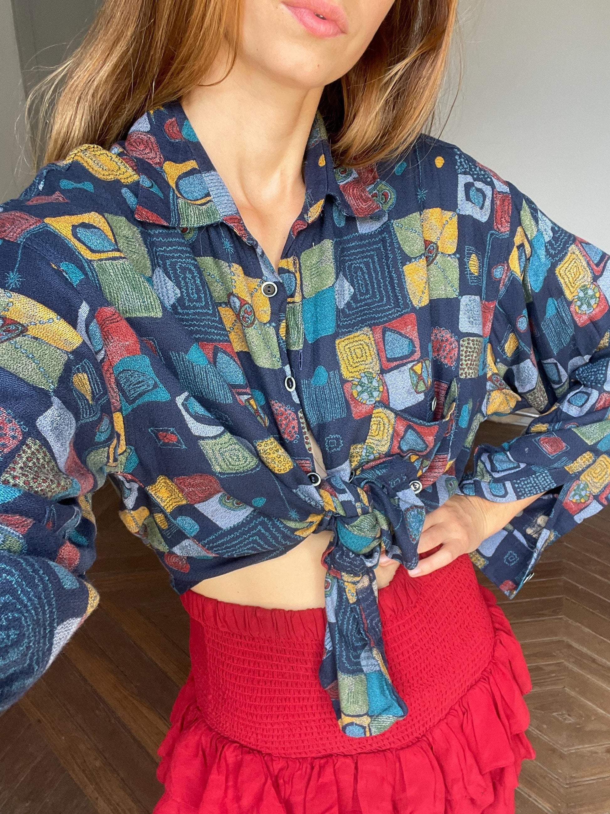 Super soft vintage colourful flanel button down shirt. Retro 80 oxford blouse.