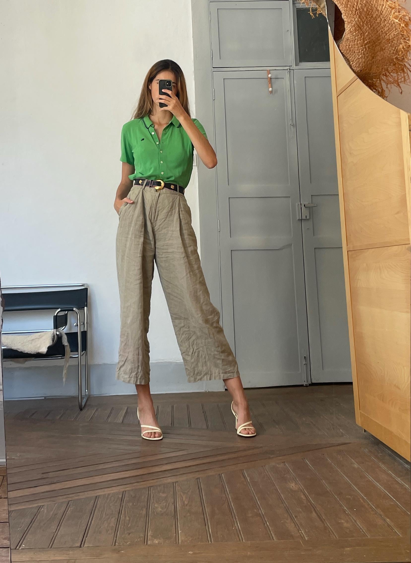 Vintage Burberrys green polo blouse – size S / EU 36, short sleeve, navy trim, preppy designer top