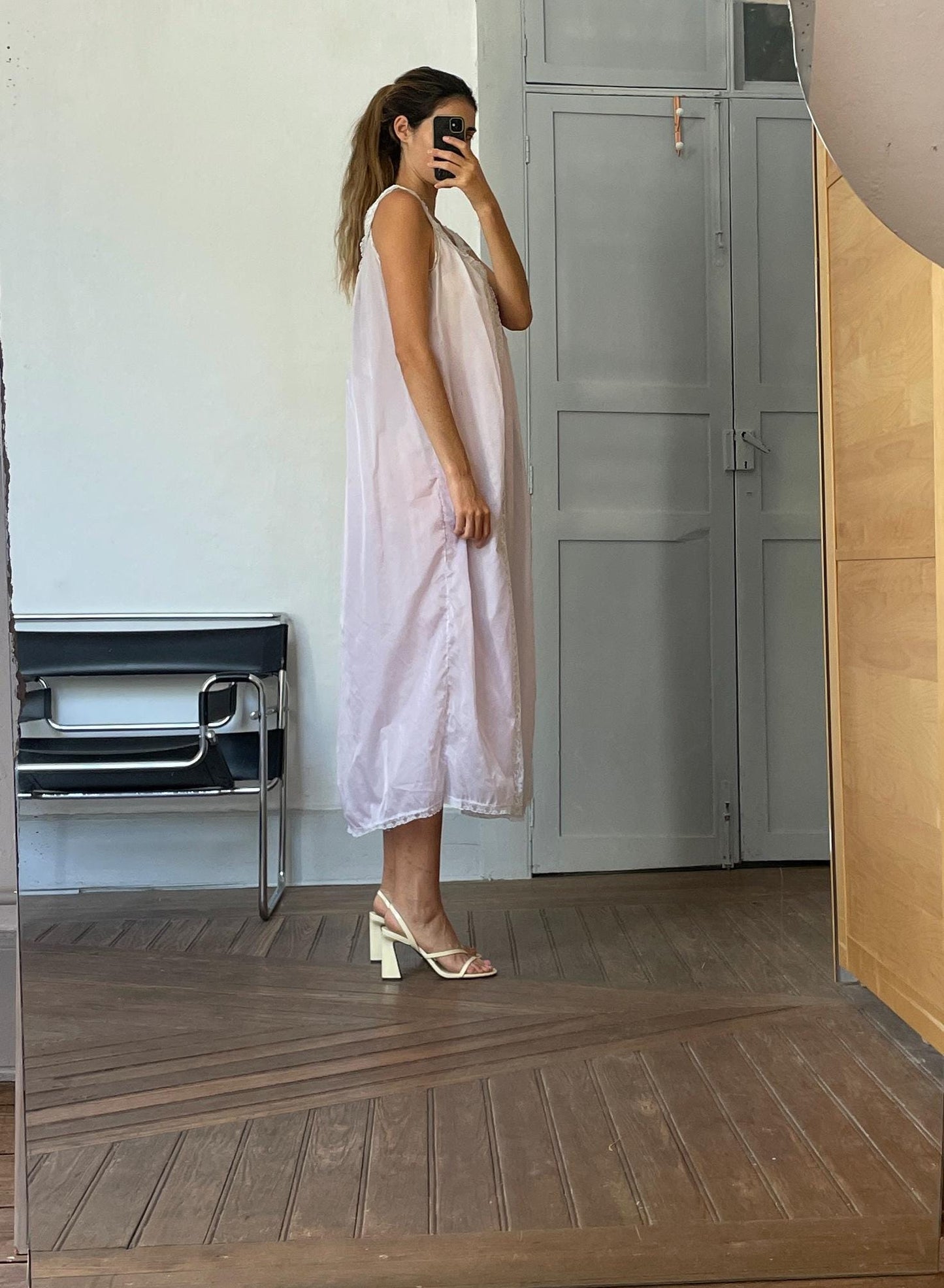 Vintage Victorian Nightgown, Pastel lavender Cottage core nightie , Feminine french antique lace nightwear, Size M