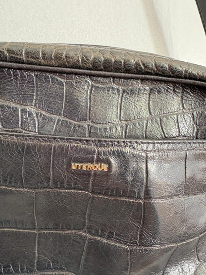 Vintage Black Croc-Embossed Leather Crossbody Bag — fabric close-up