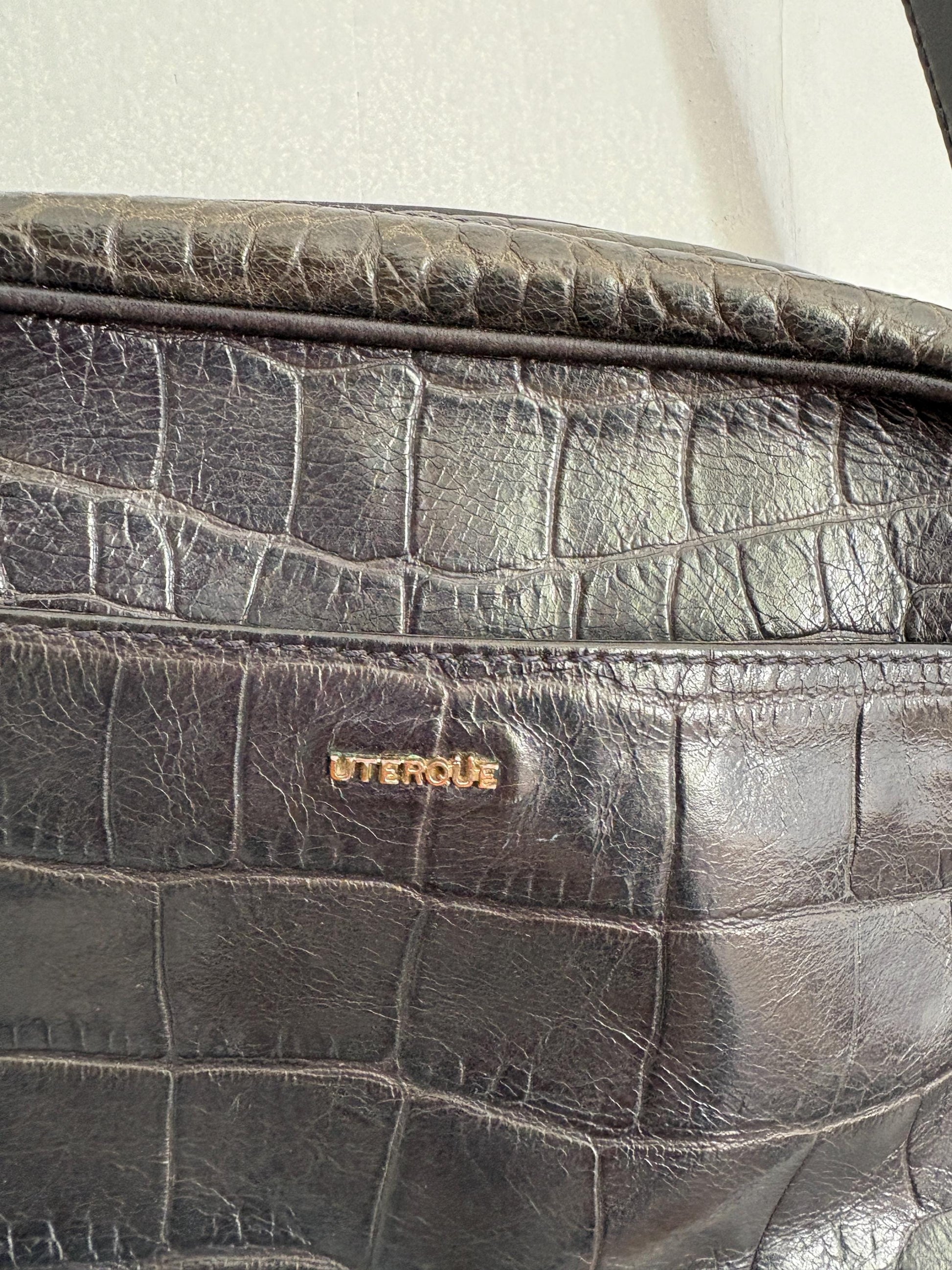 UTERQÜE Vintage Black Leather Crossbody Bag | Croc Embossed with Tassel