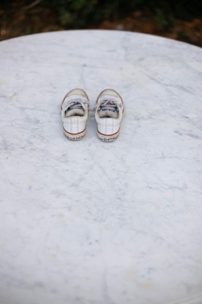 White Vintage Converse Sneakers - EU 30 / US 12.5