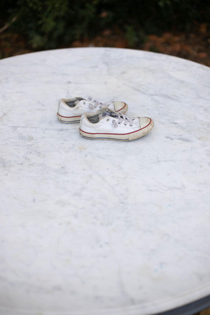 White Vintage Converse Sneakers - EU 30 / US 12.5