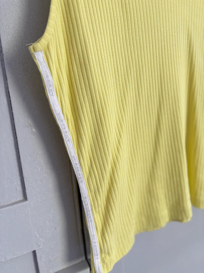 Vintage Pastel Yellow Burberry Tank Top — additional view 6