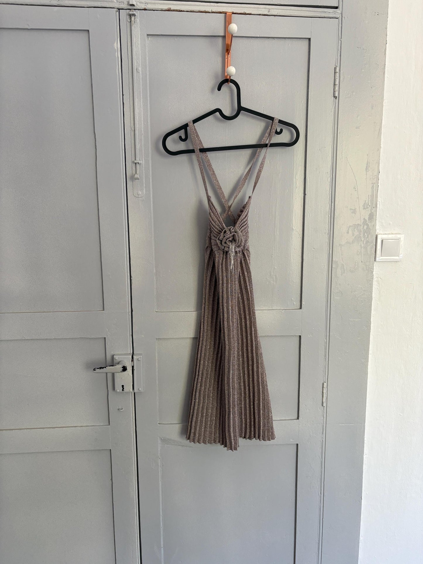 Festive silver glitter dress, Vintage lycra sparkly new year's eve / christmas dress. Special event woman dress with fabric rose