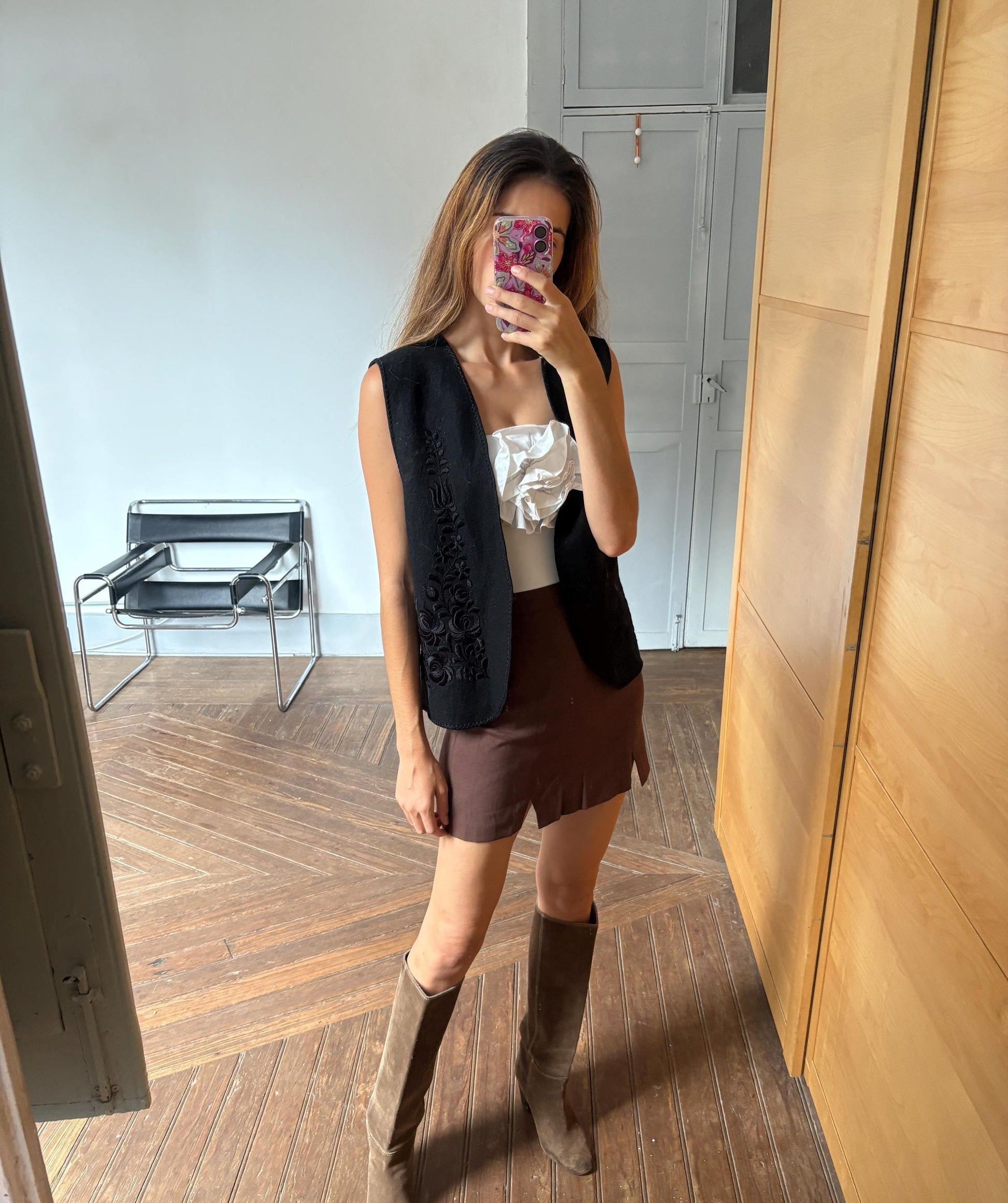 Vintage black wool floral vest, Cottage core felted wool waistcoat, Romantic Sleeveless black cardigan, Dark academia waistcoat, M