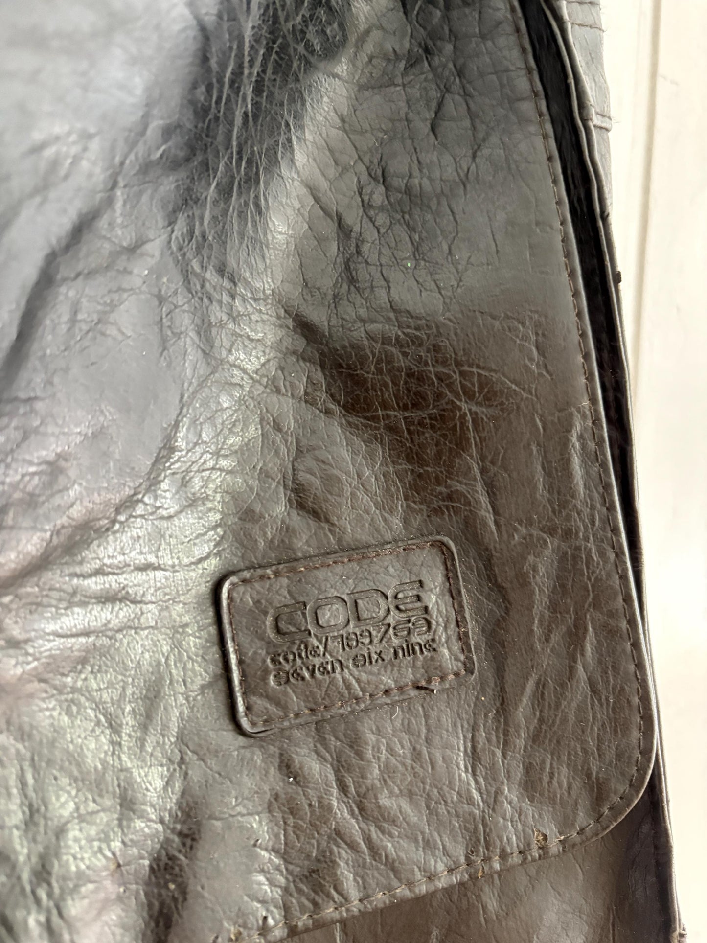 Vintage black leather shoulder bag, Minimalist 90s Long strap university bag, Berlin style basic aesthetic, Soft core menswear