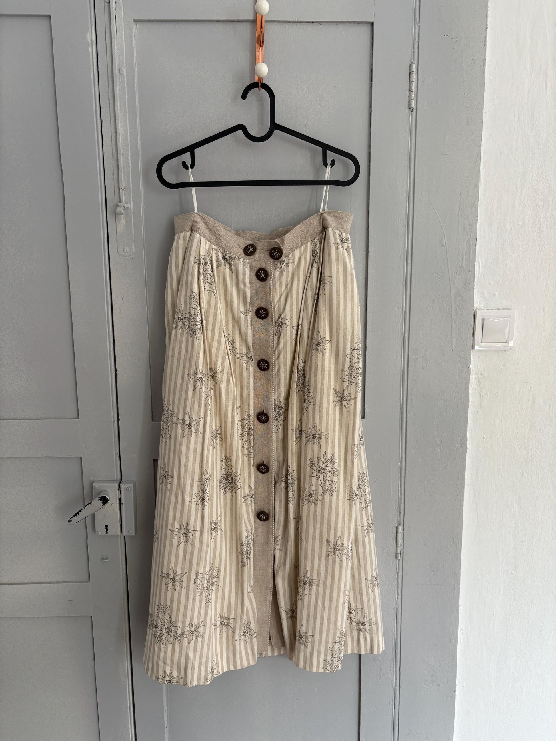 Beige and white striped Austrian trachten, Vintage Cottage core folklore clothing, Linen blend maxi skirt, German Dirdnl antique skirt