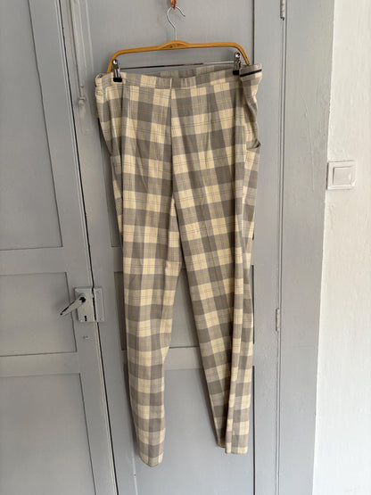 Italian Vintage Plaid Cotton Trousers — additional view 9