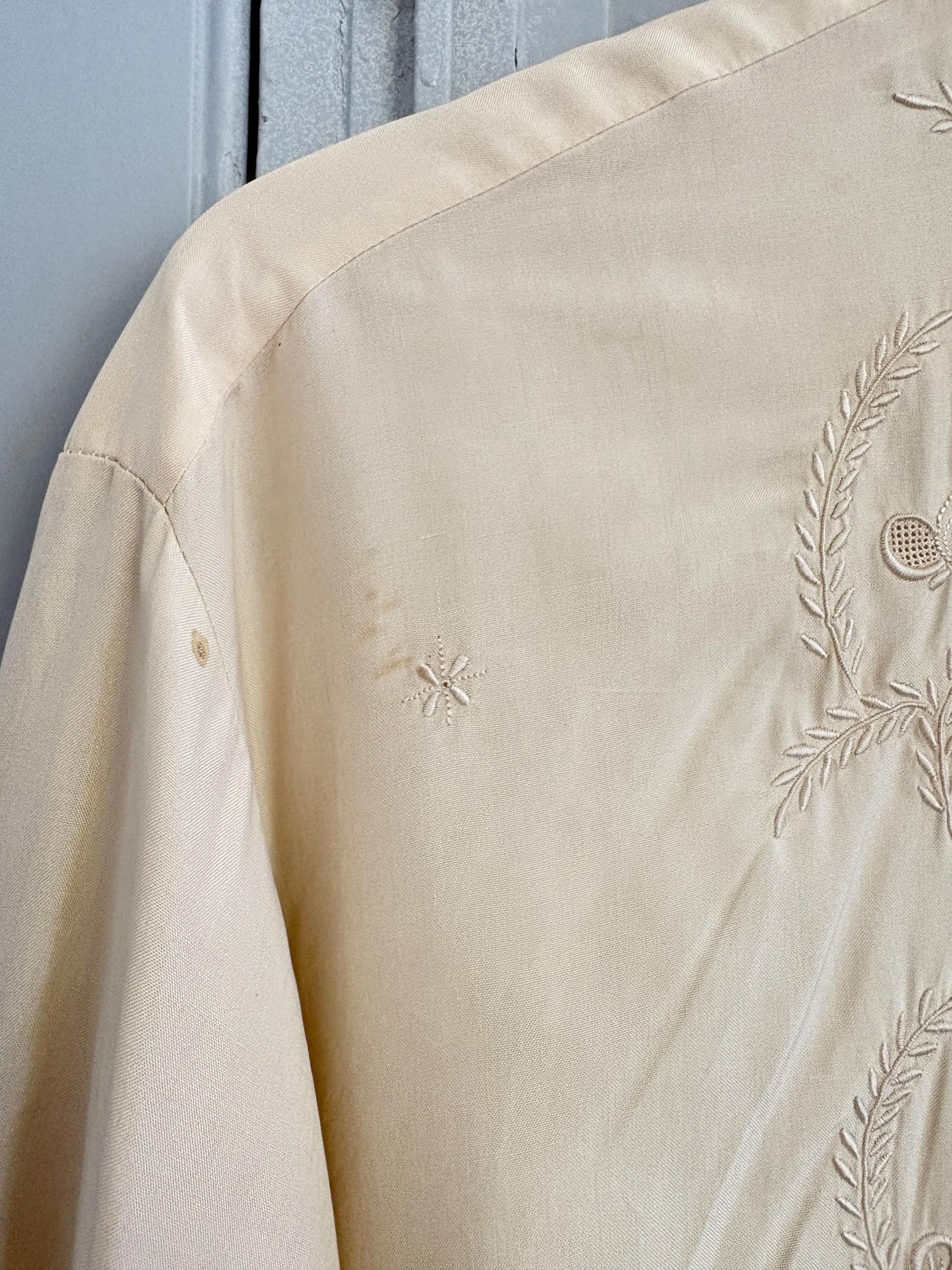 Gorgeous PURE SILK vintage MEN shirt, Hand embroidered off white oxford, A true vintage treasure, Super soft eggshell long sleeve button up