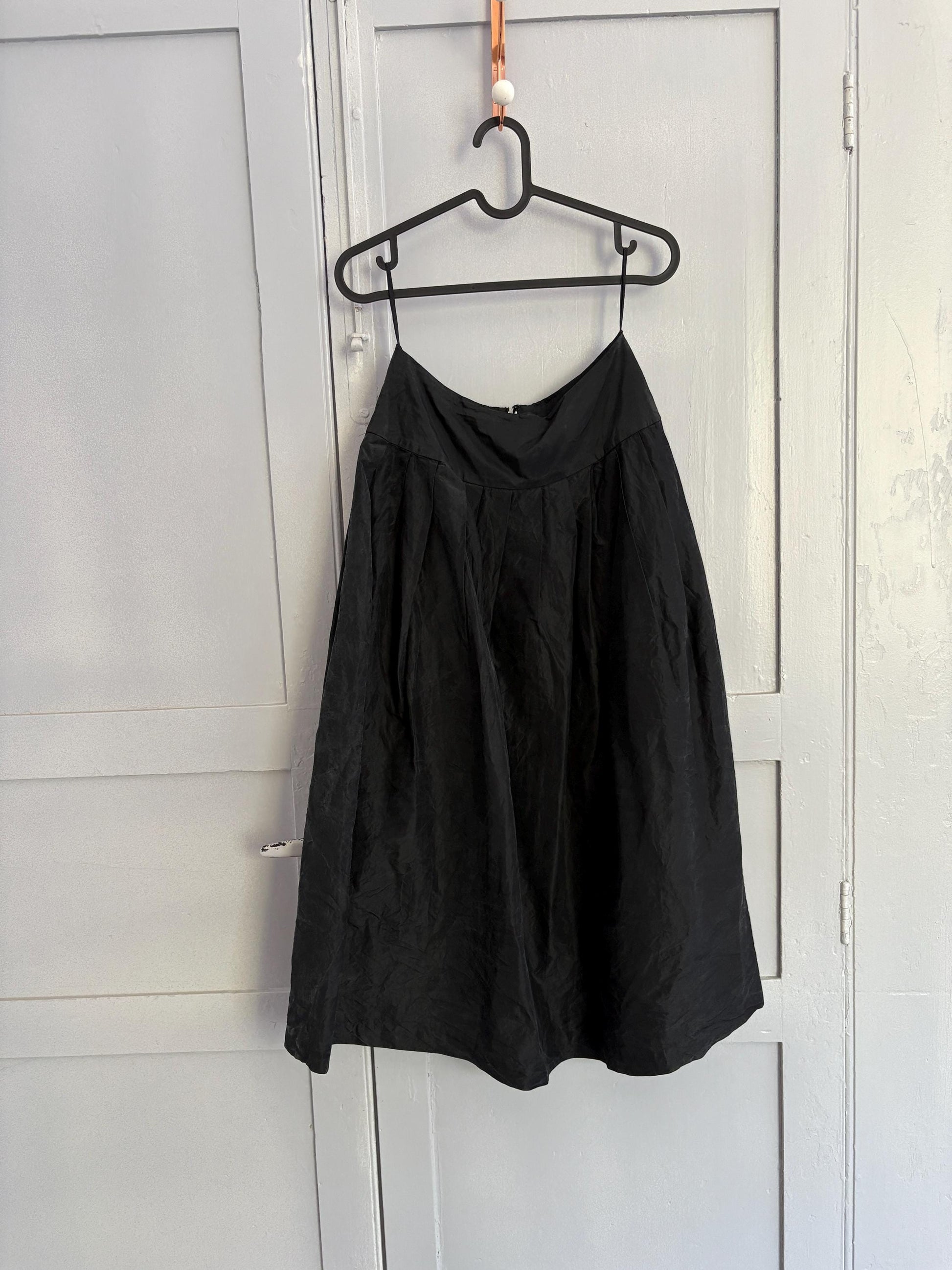 Vintage black midi skirt, Elegant Retro balloon skirt, Feminine high waist mid skirt, Festive midi skirt, 1940s - 1960s outfit