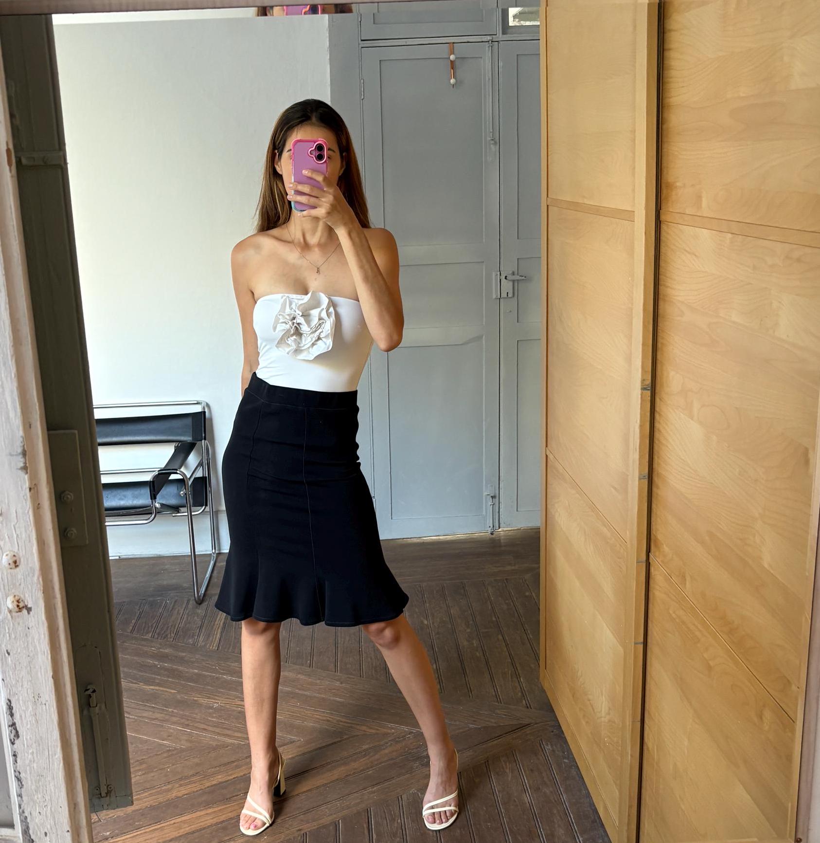 Vintage Liu Jo black midi skirt, Elegant formal pencil skirt, Designer clothing for women