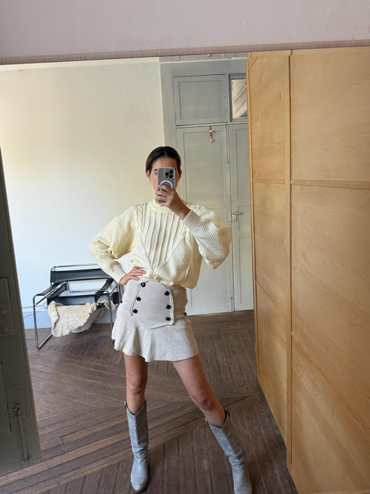 Vintage white pullover