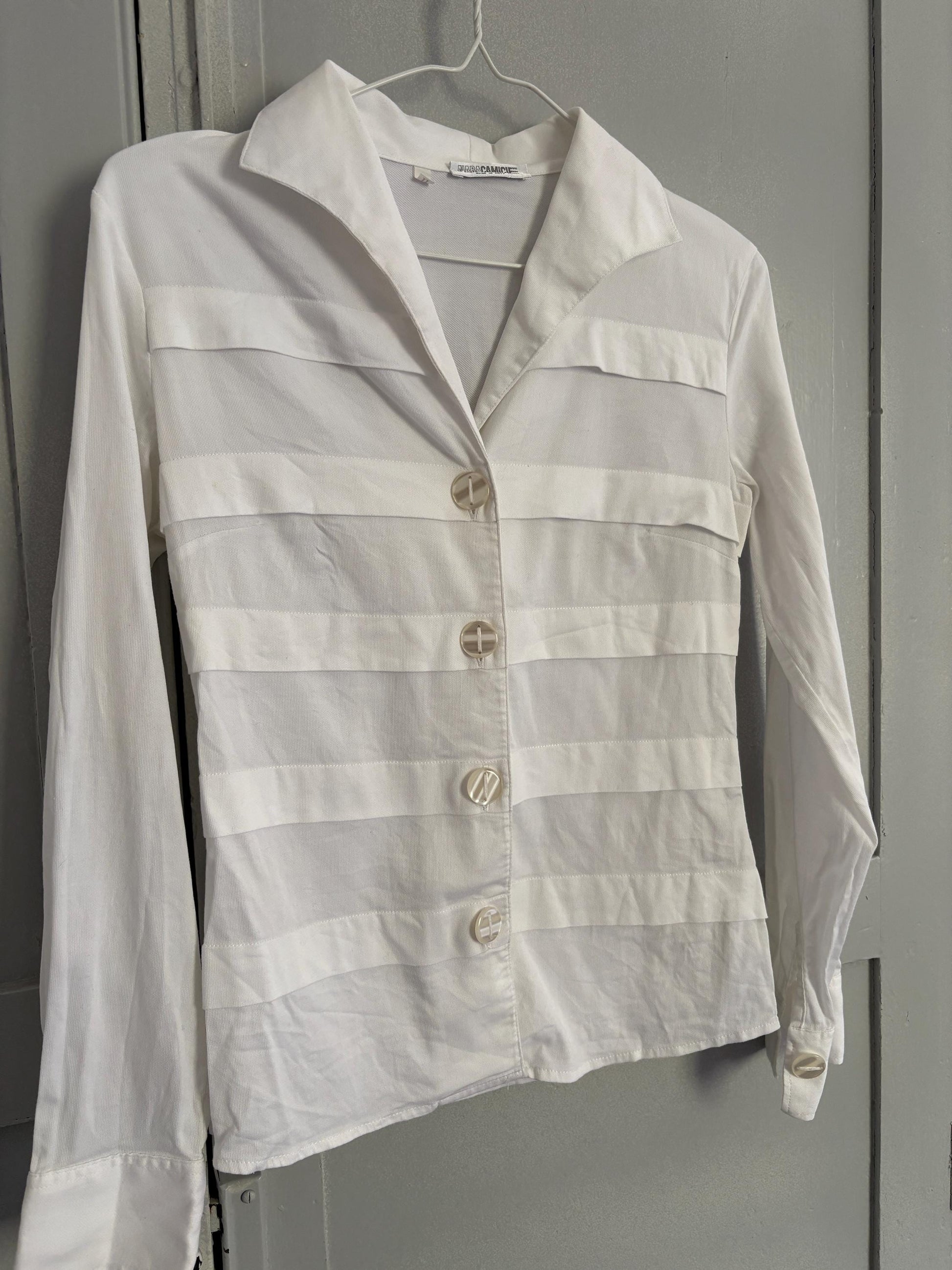 White vintage blouse, Italian design elegant woman top, Light academia wardrobe essential, Nara Camicie, Made in Italy, Size XS