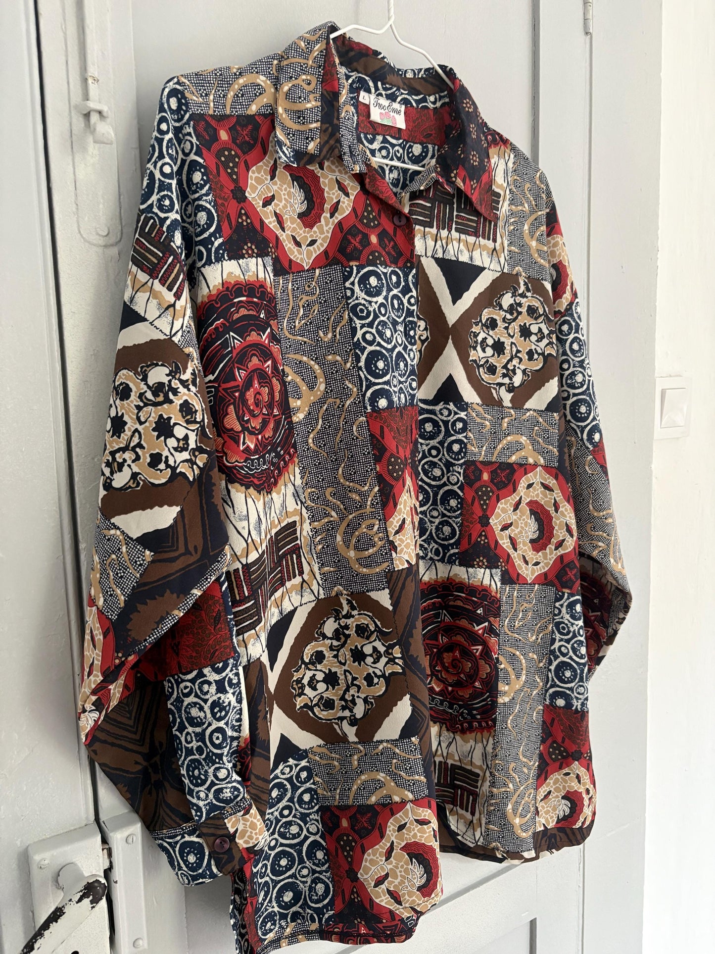 Vintage abstract pattern woman blouse, Colourful Button up retro shirt, 80s vintage clothing