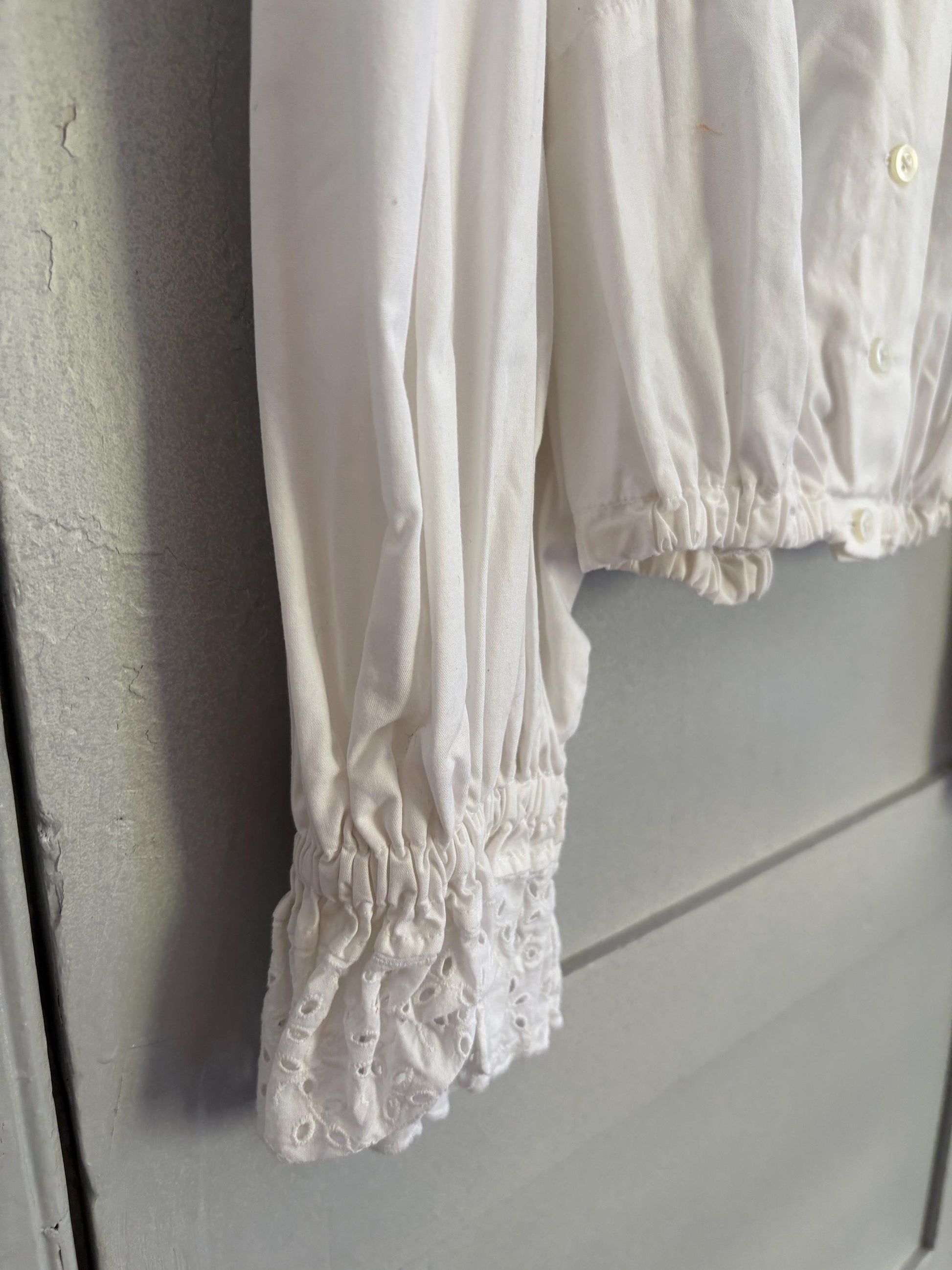 Vintage cotton cropped puff sleeve blouse, Eyelet fabric collared antique french shirt, White romantic crop top, M
