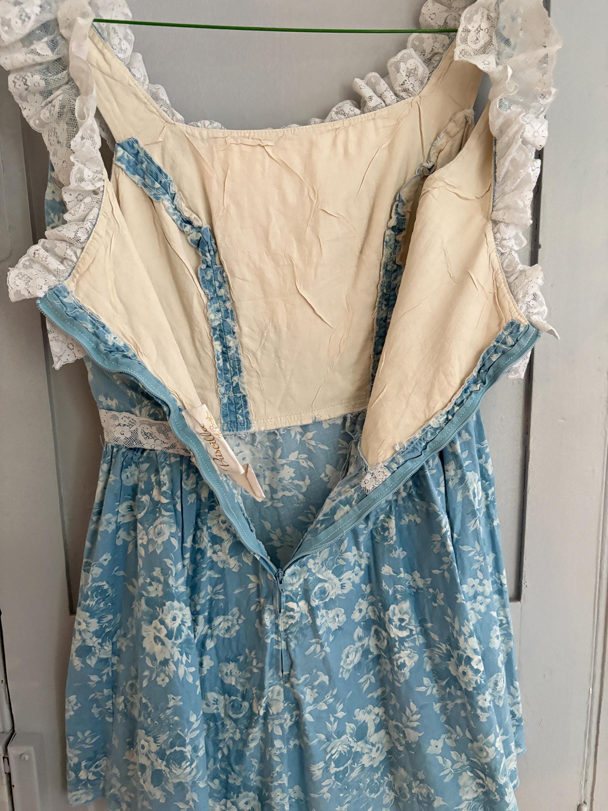Vintage Handmade blue floral mini dress, Cute lace decorated short dress, Vintage feminine woman clothing, XXS - EU 32, Petite body