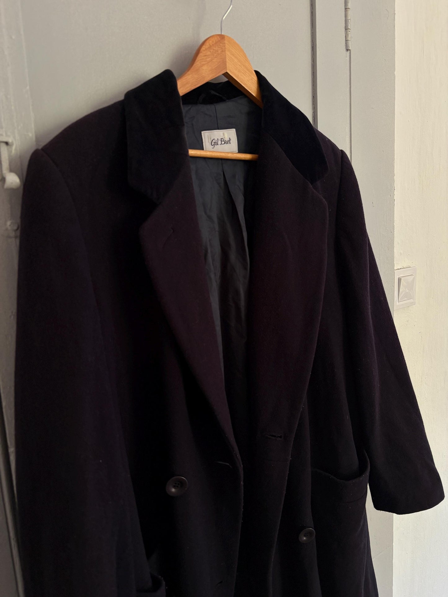 Gorgeous long dark blue wool woman coat, Elegant classic virgin wool duster, French fashion aesthetic, Vintage Gil Bret dark academia duster