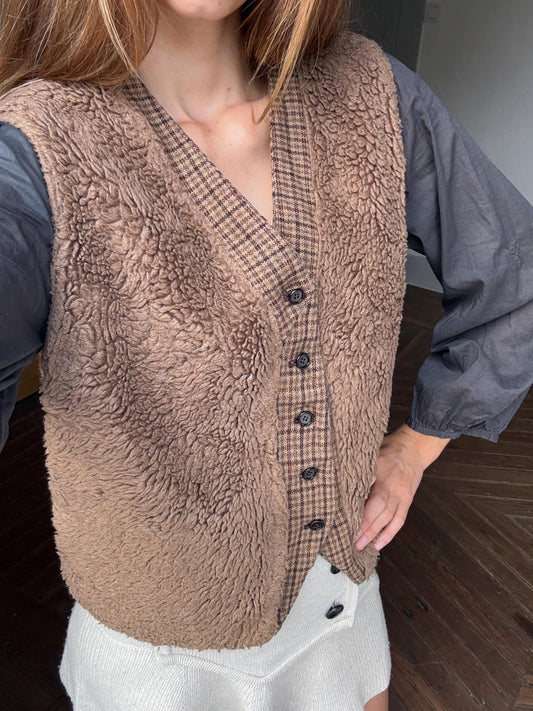 Vintage brown wool waistcoat, Lammy gilet, Brown cozy winter wear, Sleeveless checkered vest, Double sided european jacket, L