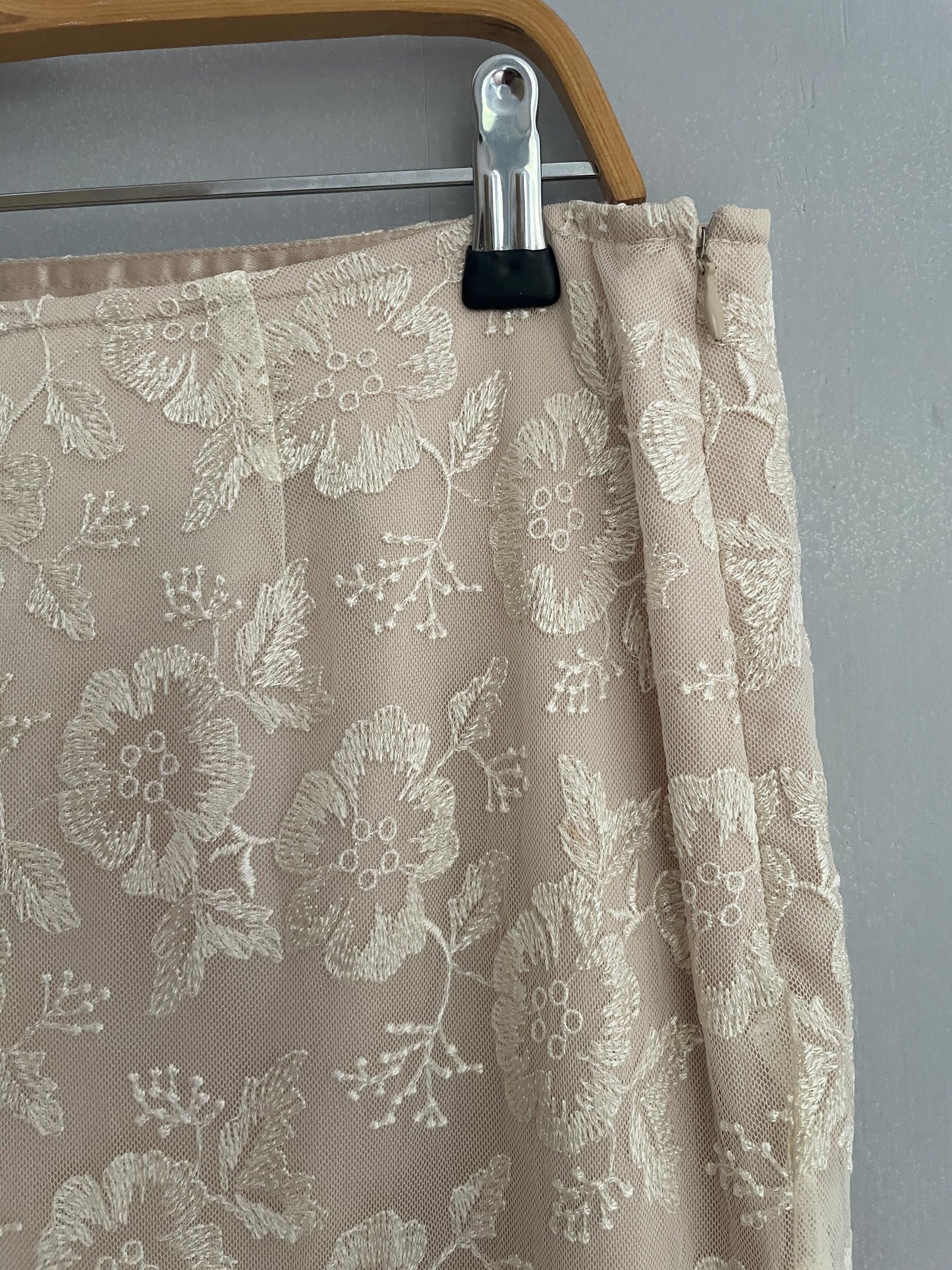 Romantic vintage floral lace pants | Ivory nude mesh trousers | Size EU 46 / 3X | Wedding guest look or dreamy elegant everyday fit