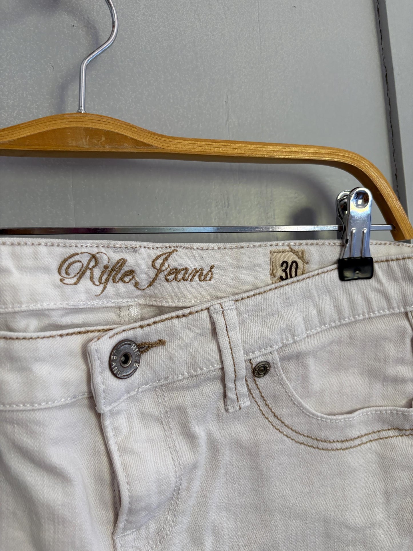 Vintage RIFLE JEANS white denim mini skirt, Y2k low waist mini jeans skirt, 30, L